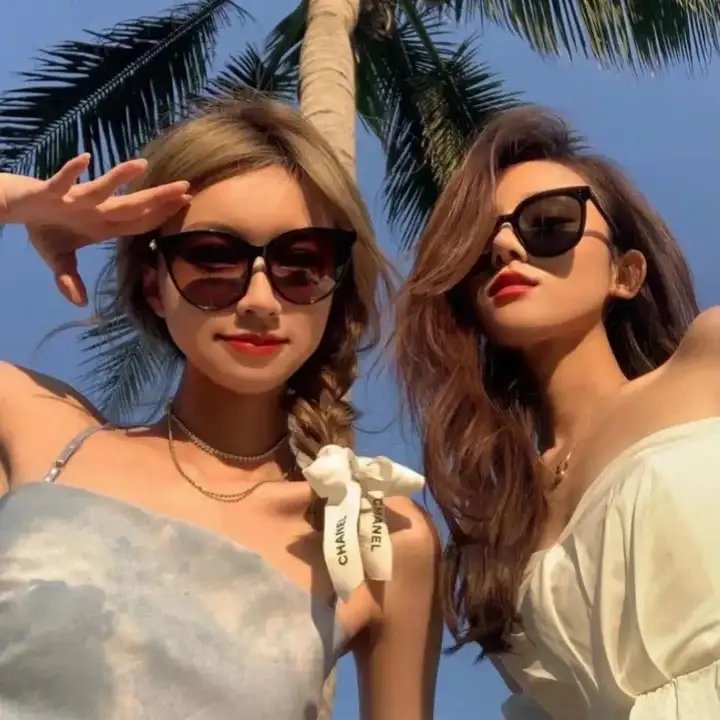 月亮湾的笑声